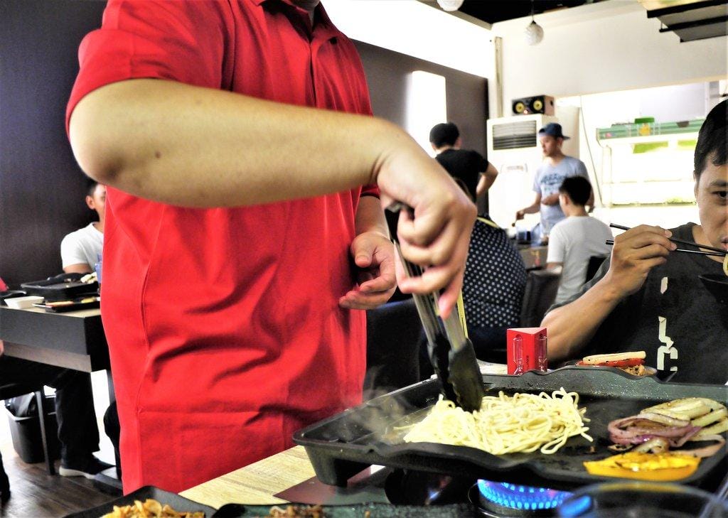 【板橋燒烤】好奇太郎 358元鐵板燒任你吃到飽.新北燒烤餐廳推薦 - 第40張圖 【板橋燒烤】好奇太郎 358元鐵板燒任你吃到飽.新北燒烤餐廳推薦