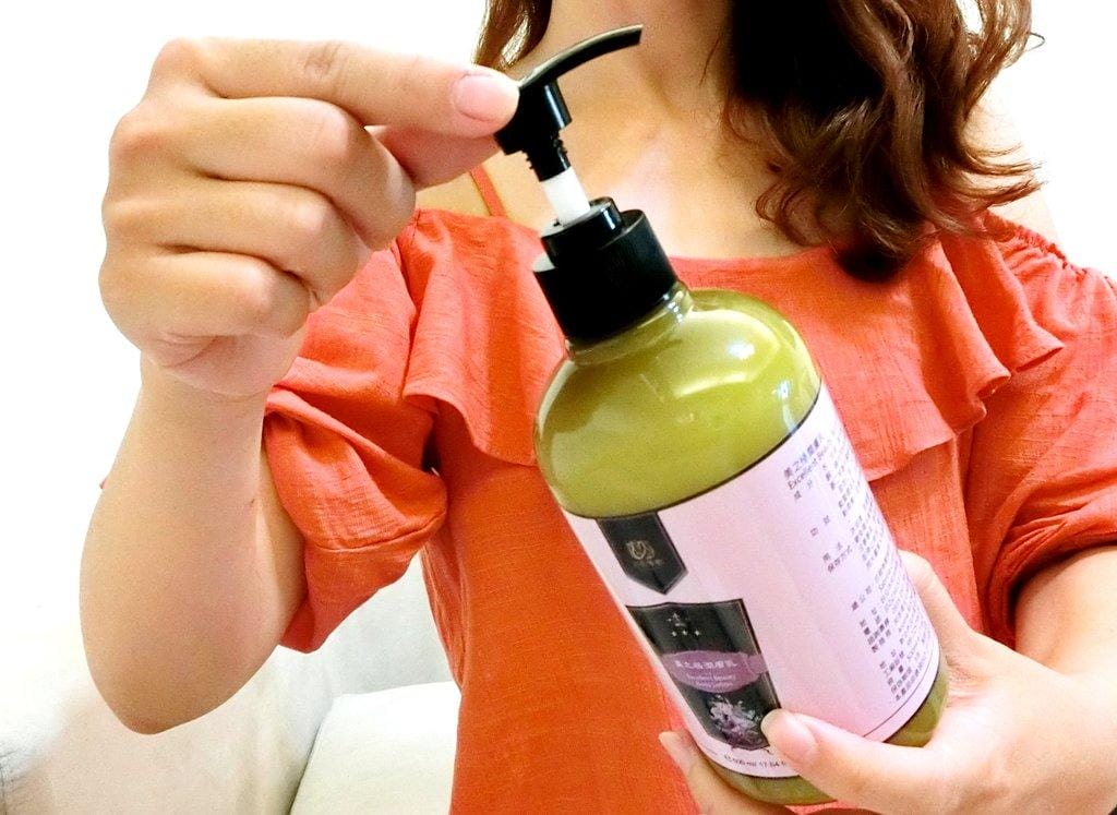 【身體保養推薦】美之極潤膚乳 質地清爽配方 / 長效滋潤肌膚 - 第5張圖 【身體保養推薦】美之極潤膚乳 質地清爽配方 / 長效滋潤肌膚