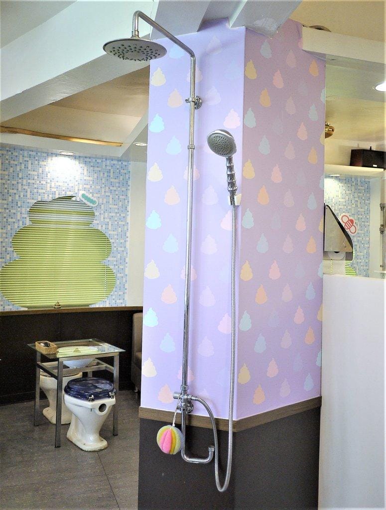 【士林打卡餐廳】便所主題餐廳Modern Toilet . 空間大 / 聚餐首選 . 2018新菜色 - 第10張圖 【士林打卡餐廳】便所主題餐廳Modern Toilet . 空間大 / 聚餐首選 . 2018新菜色