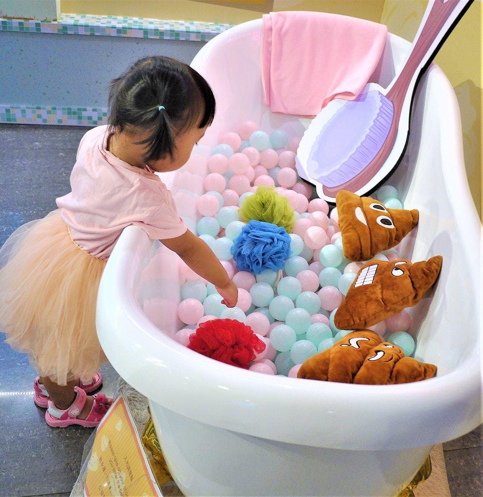 【士林打卡餐廳】便所主題餐廳Modern Toilet . 空間大 / 聚餐首選 . 2018新菜色 - 第17張圖 【士林打卡餐廳】便所主題餐廳Modern Toilet . 空間大 / 聚餐首選 . 2018新菜色