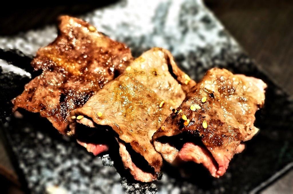 【府中燒肉居酒屋】新野町燒肉居酒屋 聊天小酌好地方 . 新野町豆腐 / 唐揚雞 / 板腱牛 / 日式生牛肉.捷運府中站 - 第37張圖 【府中燒肉居酒屋】新野町燒肉居酒屋 聊天小酌好地方 . 新野町豆腐 / 唐揚雞 / 板腱牛 / 日式生牛肉.捷運府中站