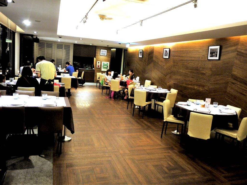 【新竹美食】馬六甲馬來西亞風味餐廳(新竹竹北店) 濃厚南洋風情味.南海雞 / 沙嗲牛肉 / 肉骨茶 / 仁當咖哩牛肉 .愛評體驗券 - 第6張圖 【新竹美食】馬六甲馬來西亞風味餐廳(新竹竹北店) 濃厚南洋風情味.南海雞 / 沙嗲牛肉 / 肉骨茶 / 仁當咖哩牛肉 .愛評體驗券