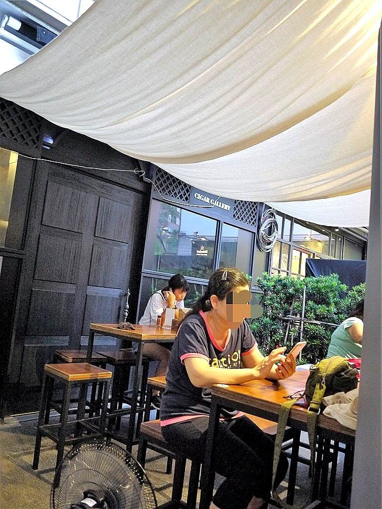 【食記】 日式街邊小攤車 澠公製麵 炸蝦炒麵 / 酥炸魚排 / 節瓜鮮炸. 信義區拉麵 - 第3張圖 【食記】 日式街邊小攤車 澠公製麵 炸蝦炒麵 / 酥炸魚排 / 節瓜鮮炸. 信義區拉麵