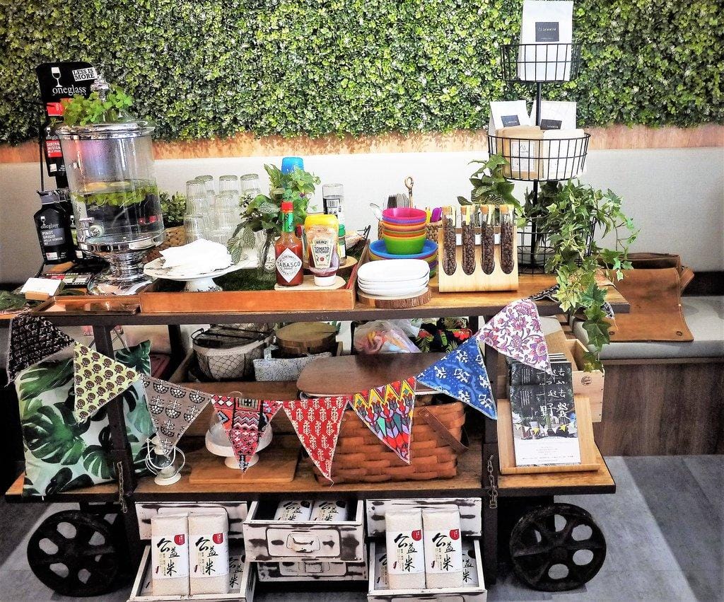 信義安和站【璐露野生活 LULUYELIFE CAFÉ】華麗的野餐餐廳、台北外燴佈置,高CP值美食 / 輕食下午茶/不被風吹日曬的野餐日! - 第9張圖 信義安和站【璐露野生活 LULUYELIFE CAFÉ】華麗的野餐餐廳、台北外燴佈置,高CP值美食 / 輕食下午茶/不被風吹日曬的野餐日!