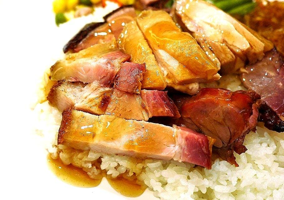 【信義區港式燒臘】上悅龍記燒臘-台北世貿店 脆皮燒肉 / 蜜汁叉燒 平價又美味的燒臘店 - 第23張圖 【信義區港式燒臘】上悅龍記燒臘-台北世貿店 脆皮燒肉 / 蜜汁叉燒 平價又美味的燒臘店