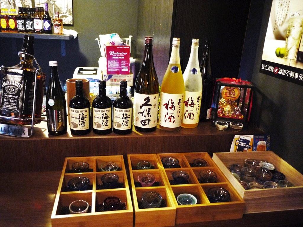 【東區居酒屋】悄悄杯居酒屋 日式裝潢享受溫暖酒食 / 串燒.調酒.燒烤 / 深夜食堂 宵夜(忠孝復興站 / 市民大道) - 第9張圖 【東區居酒屋】悄悄杯居酒屋 日式裝潢享受溫暖酒食 / 串燒.調酒.燒烤 / 深夜食堂 宵夜(忠孝復興站 / 市民大道)