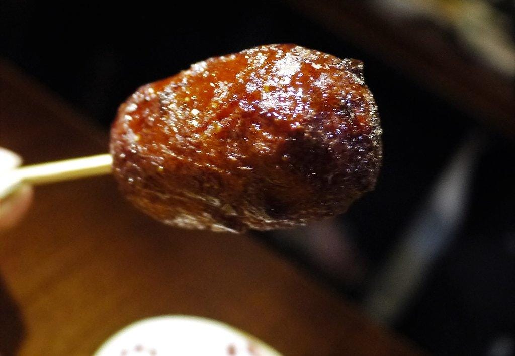 【東區居酒屋】悄悄杯居酒屋 日式裝潢享受溫暖酒食 / 串燒.調酒.燒烤 / 深夜食堂 宵夜(忠孝復興站 / 市民大道) - 第26張圖 【東區居酒屋】悄悄杯居酒屋 日式裝潢享受溫暖酒食 / 串燒.調酒.燒烤 / 深夜食堂 宵夜(忠孝復興站 / 市民大道)