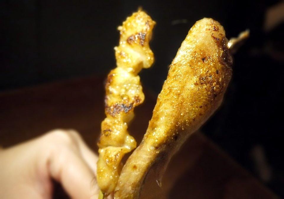 【東區居酒屋】悄悄杯居酒屋 日式裝潢享受溫暖酒食 / 串燒.調酒.燒烤 / 深夜食堂 宵夜(忠孝復興站 / 市民大道) - 第28張圖 【東區居酒屋】悄悄杯居酒屋 日式裝潢享受溫暖酒食 / 串燒.調酒.燒烤 / 深夜食堂 宵夜(忠孝復興站 / 市民大道)