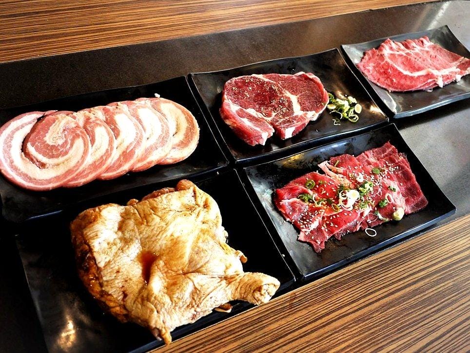 【食記】胖肚肚燒肉吃到飽 慶生聚餐的好地方!近捷運南京三民站 / 京華城旁