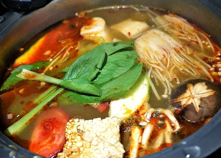 【永春站火鍋推薦】小鮮肉涮涮屋 頂級肉品 / 海鮮 . 超狂超澎湃 “蝦”爆了雙人海鮮套餐 - 第15張圖 【永春站火鍋推薦】小鮮肉涮涮屋 頂級肉品 / 海鮮 . 超狂超澎湃 “蝦”爆了雙人海鮮套餐