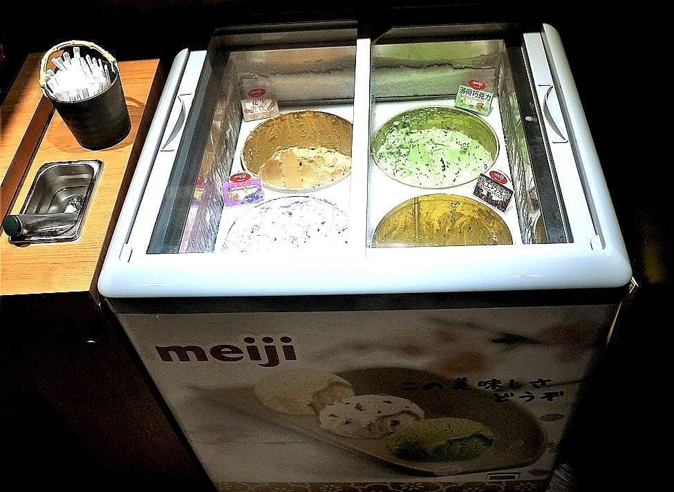 【板橋火鍋】鬼椒一番鍋 超滿足的雙人龍蝦海陸套餐 起司牛奶鍋~ 附菜單MENU - 第14張圖 【板橋火鍋】鬼椒一番鍋 超滿足的雙人龍蝦海陸套餐 起司牛奶鍋~ 附菜單MENU