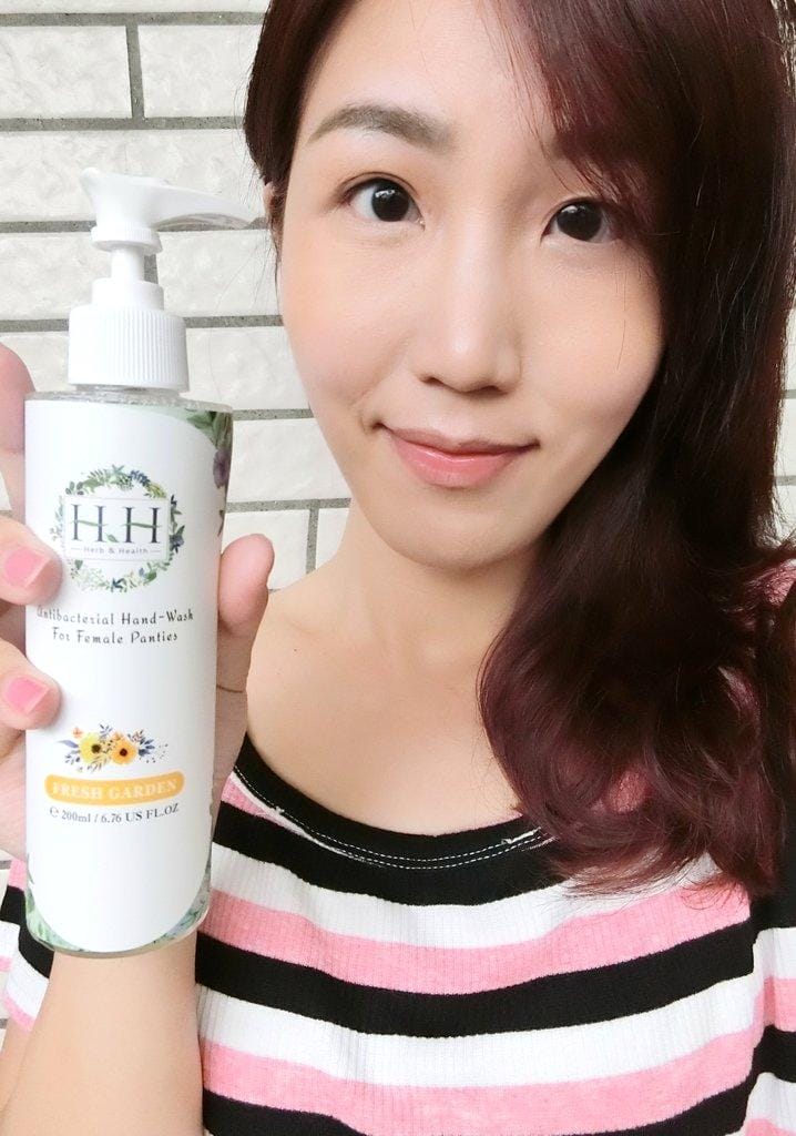 【內衣褲清洗】HH女性私密衣物手洗精,洗後衣物更柔軟舒適 / 添加護手保濕因子 / 抗菌防霉更安心! - 第18張圖 【內衣褲清洗】HH女性私密衣物手洗精,洗後衣物更柔軟舒適 / 添加護手保濕因子 / 抗菌防霉更安心!