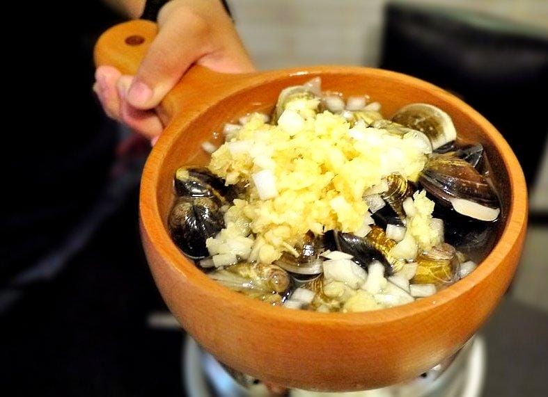 【東湖海鮮餐廳】 蒸霸王蒸氣火鍋-東湖店 澎湃海鮮塔.吃的到新鮮海鮮原味 / 海鮮餐廳/ - 第38張圖 【東湖海鮮餐廳】 蒸霸王蒸氣火鍋-東湖店 澎湃海鮮塔.吃的到新鮮海鮮原味 / 海鮮餐廳/