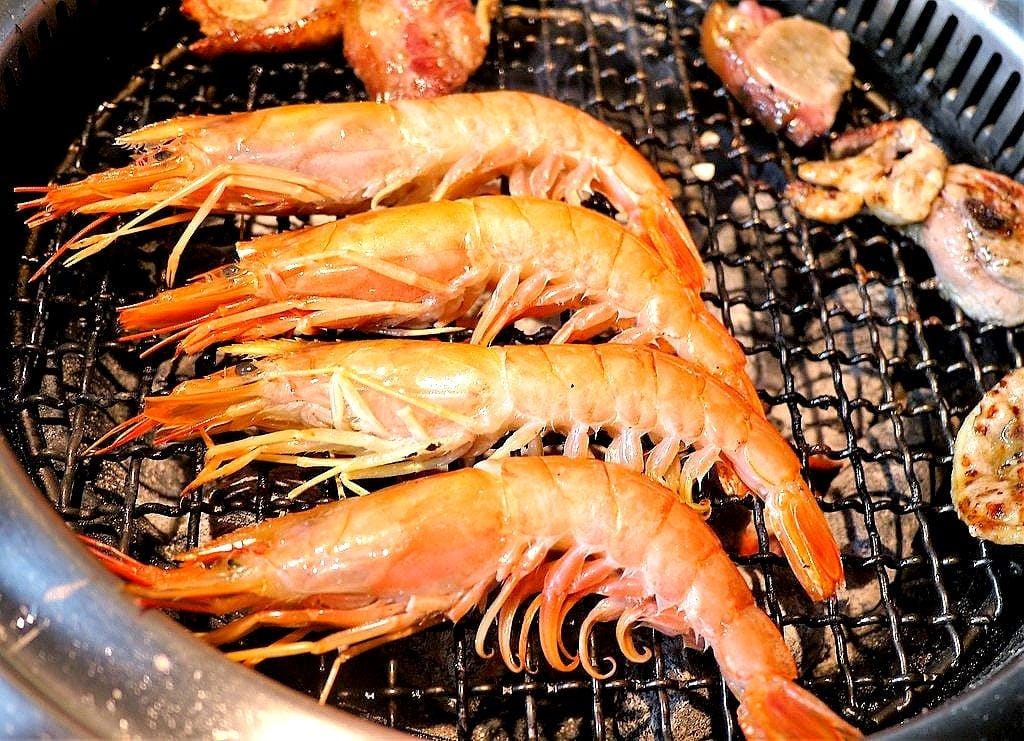 【台北美食】西門町燒肉吃到飽 <瓦崎燒烤火鍋(西門店)>.天使紅蝦 / 頂級Prime無骨牛小排 / 生蠔 無限吃到飽.台灣生啤 無限暢飲 - 第39張圖 【台北美食】西門町燒肉吃到飽 <瓦崎燒烤火鍋(西門店)>.天使紅蝦 / 頂級Prime無骨牛小排 / 生蠔 無限吃到飽.台灣生啤 無限暢飲