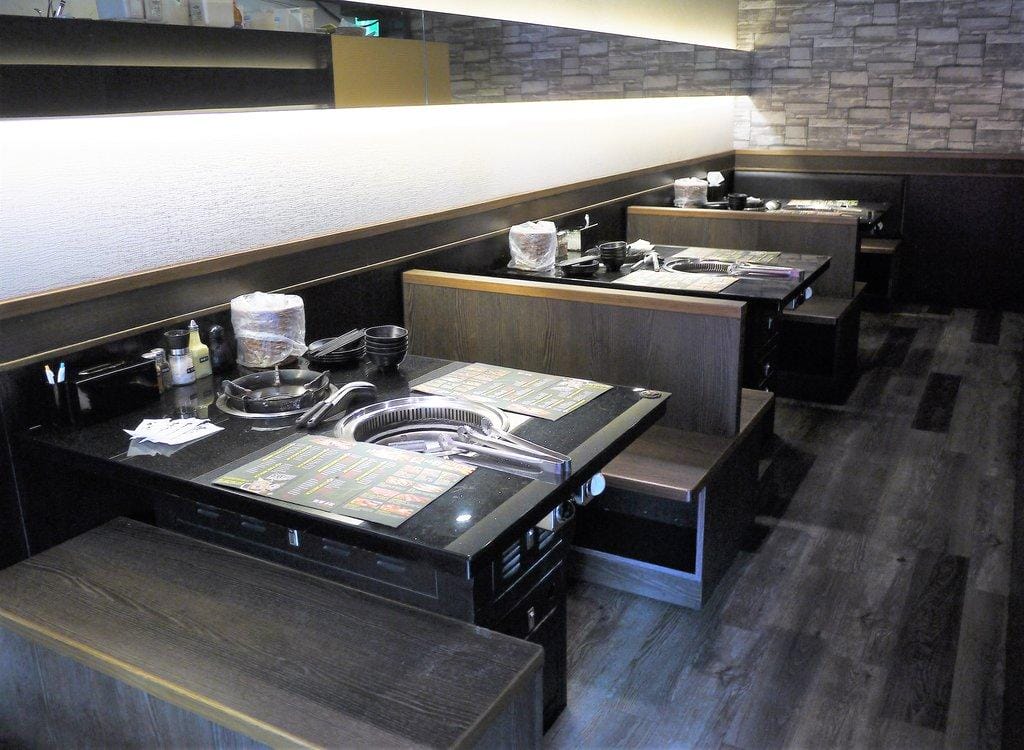 【台北美食】西門町燒肉吃到飽 <瓦崎燒烤火鍋(西門店)>.天使紅蝦 / 頂級Prime無骨牛小排 / 生蠔 無限吃到飽.台灣生啤 無限暢飲 - 第18張圖 【台北美食】西門町燒肉吃到飽 <瓦崎燒烤火鍋(西門店)>.天使紅蝦 / 頂級Prime無骨牛小排 / 生蠔 無限吃到飽.台灣生啤 無限暢飲