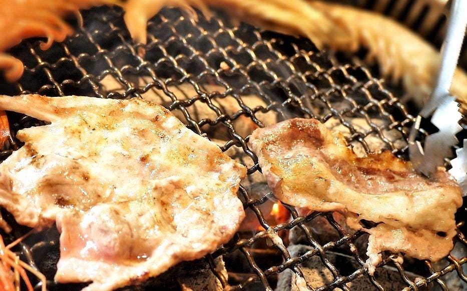 【台北美食】西門町燒肉吃到飽 <瓦崎燒烤火鍋(西門店)>.天使紅蝦 / 頂級Prime無骨牛小排 / 生蠔 無限吃到飽.台灣生啤 無限暢飲 - 第33張圖 【台北美食】西門町燒肉吃到飽 <瓦崎燒烤火鍋(西門店)>.天使紅蝦 / 頂級Prime無骨牛小排 / 生蠔 無限吃到飽.台灣生啤 無限暢飲