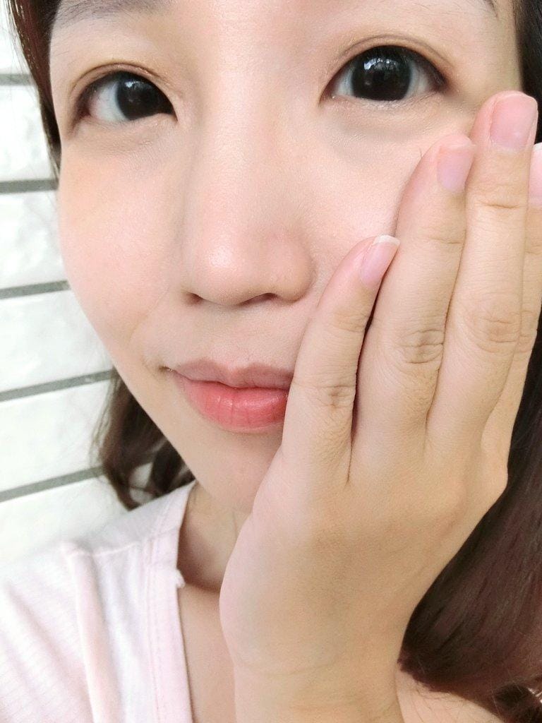 【保養】Dela Bela得拉倍樂 萃養肌密精華水 / 極致濃縮植物膠囊 / 海藻精華面膜.使肌膚維持全天候的水嫩透亮! - 第20張圖 【保養】Dela Bela得拉倍樂 萃養肌密精華水 / 極致濃縮植物膠囊 / 海藻精華面膜.使肌膚維持全天候的水嫩透亮!