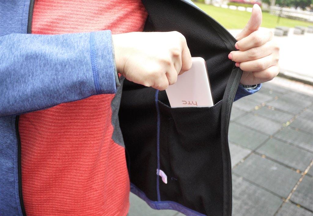 【機能運動服】 宜而爽 YA輕運動 秋冬新品~ 防風隔濕外套 / 穿出運動休閒好品味 #YA享受冬日時尚瘋運動 #保暖乾爽 #防風排汗 - 第20張圖 【機能運動服】 宜而爽 YA輕運動 秋冬新品~ 防風隔濕外套 / 穿出運動休閒好品味 #YA享受冬日時尚瘋運動 #保暖乾爽 #防風排汗
