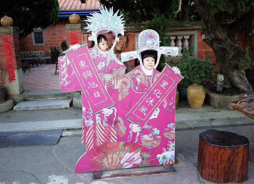 ｜苗栗苑裡｜古厝住宿旅行，東里家風百年古厝.體驗古裝劇 朵妮小手烘培.日治古早味宿舍~ 藺人期待好苑景