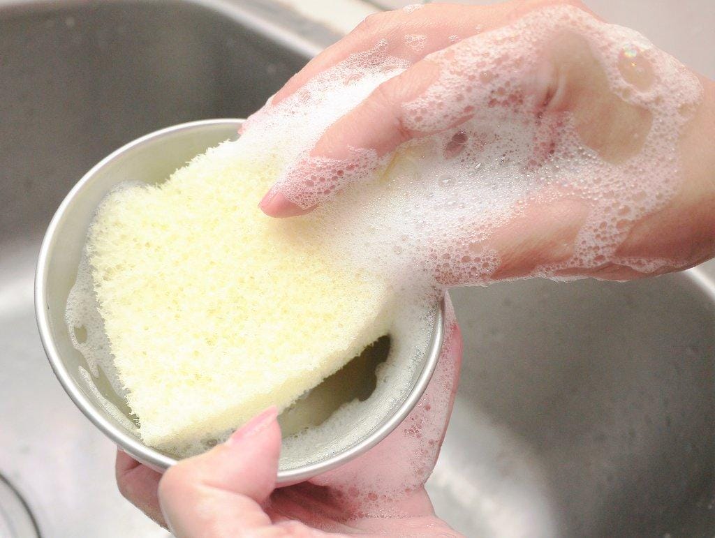 《賴記苦茶油 》 苦茶油籽精萃嫩膚身體乳(吸收快不黏膩) / 純淨洗潔露 天然最友善.環境無負擔~ 天然苦茶油保養 - 第23張圖 《賴記苦茶油 》 苦茶油籽精萃嫩膚身體乳(吸收快不黏膩) / 純淨洗潔露 天然最友善.環境無負擔~ 天然苦茶油保養
