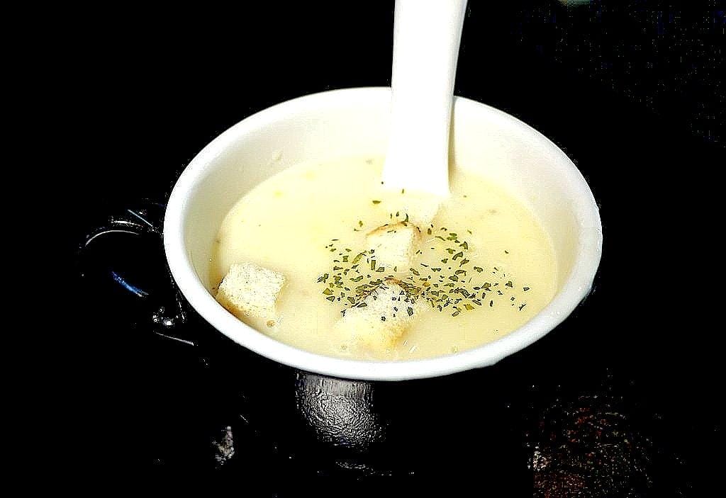 ‖板橋早午餐‖ 夏一棧brunch café 健康營養 #商業特餐.#巨無霸雙層牛肉起司堡 #吃飽又吃巧 #不收服務費!2018歡樂耶誕城 - 第31張圖 ‖板橋早午餐‖ 夏一棧brunch café 健康營養 #商業特餐.#巨無霸雙層牛肉起司堡 #吃飽又吃巧 #不收服務費!2018歡樂耶誕城
