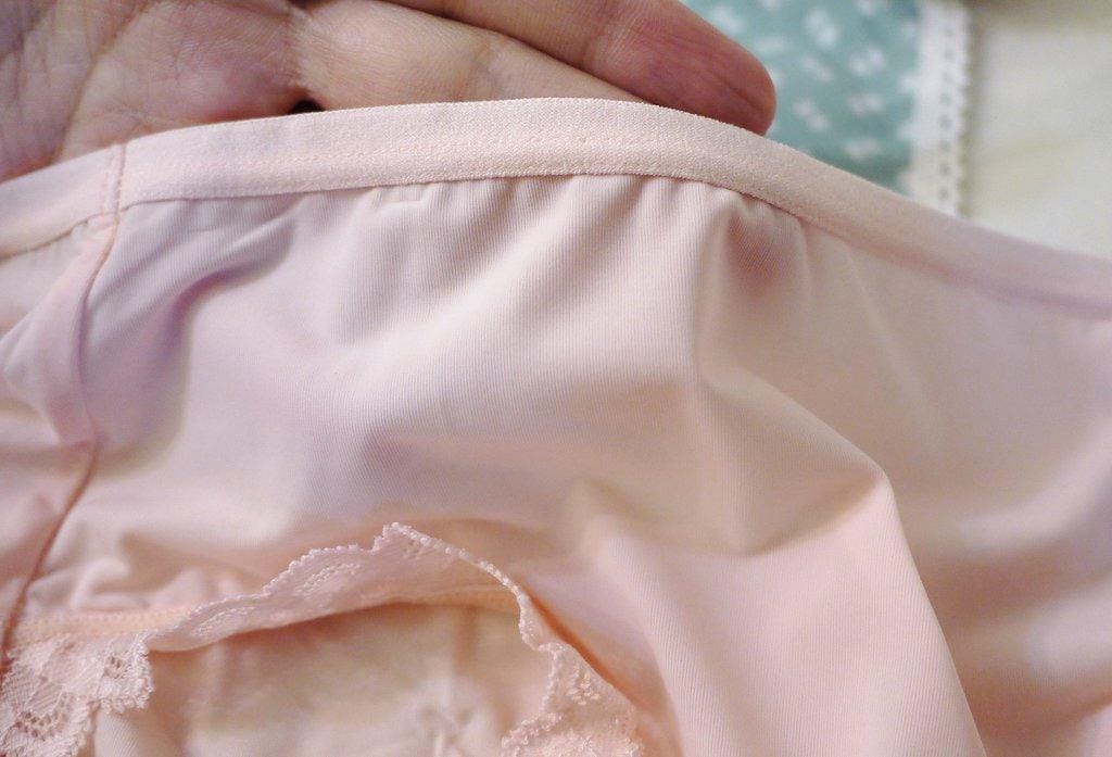 | 涼感內褲推薦 | 法朵內衣faduobra 女性涼感內褲,涼爽透氣舒服好穿 / 感覺好自在 - 第9張圖 | 涼感內褲推薦 | 法朵內衣faduobra 女性涼感內褲,涼爽透氣舒服好穿 / 感覺好自在