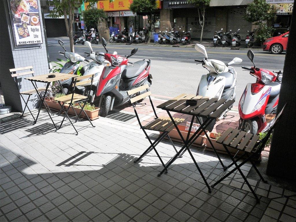 ‖ 永和咖啡早午餐 ‖ Magic Mars Coffee 大份量早午餐,wifi / 插座免費提供 頂溪捷運站美食 - 第5張圖 ‖ 永和咖啡早午餐 ‖ Magic Mars Coffee 大份量早午餐,wifi / 插座免費提供 頂溪捷運站美食