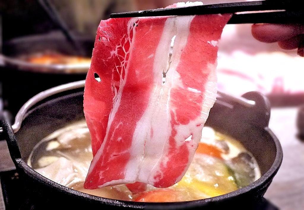 ‖食記‖ 千荷田日式涮涮鍋-永安店 |雙拼超值鍋|招牌羊肉鍋|昆布湯底| 麻辣湯底(捷運永安市場美食) - 第33張圖 ‖食記‖ 千荷田日式涮涮鍋-永安店 |雙拼超值鍋|招牌羊肉鍋|昆布湯底| 麻辣湯底(捷運永安市場美食)