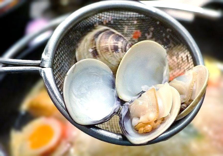 ‖食記‖ 千荷田日式涮涮鍋-永安店 |雙拼超值鍋|招牌羊肉鍋|昆布湯底| 麻辣湯底(捷運永安市場美食) - 第38張圖 ‖食記‖ 千荷田日式涮涮鍋-永安店 |雙拼超值鍋|招牌羊肉鍋|昆布湯底| 麻辣湯底(捷運永安市場美食)