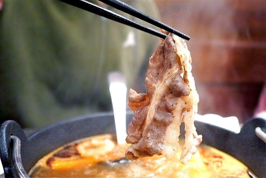 ‖食記‖ 千荷田日式涮涮鍋-永安店 |雙拼超值鍋|招牌羊肉鍋|昆布湯底| 麻辣湯底(捷運永安市場美食) - 第30張圖 ‖食記‖ 千荷田日式涮涮鍋-永安店 |雙拼超值鍋|招牌羊肉鍋|昆布湯底| 麻辣湯底(捷運永安市場美食)