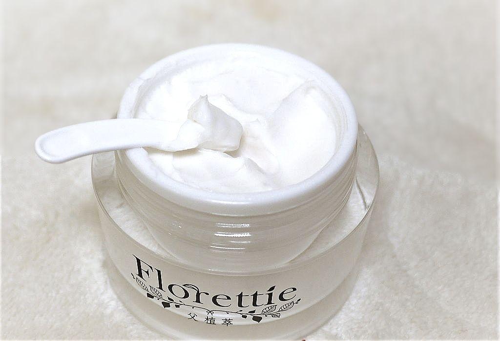 |保養|父植萃Florettie 系列保養品.純天然植物萃取 溫和 / 親膚性高 - 第22張圖 |保養|父植萃Florettie 系列保養品.純天然植物萃取 溫和 / 親膚性高