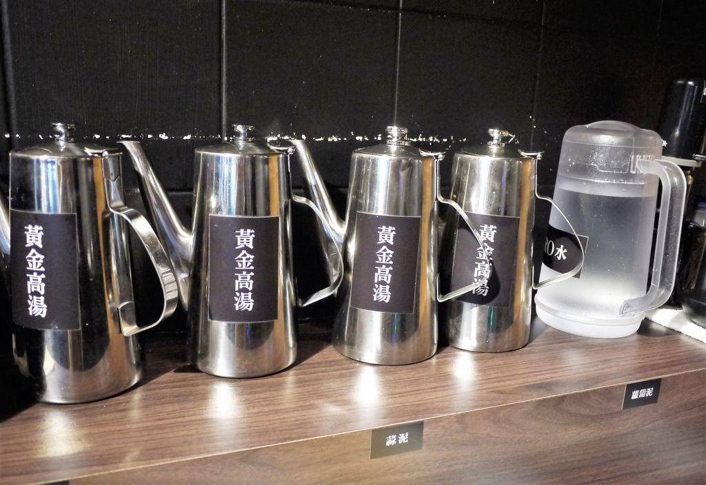 ‖新店火鍋推薦‖ 米塔石頭火鍋 小無敵海陸鍋 經濟又實惠 / 令人好滿足 - 第12張圖 ‖新店火鍋推薦‖ 米塔石頭火鍋 小無敵海陸鍋 經濟又實惠 / 令人好滿足