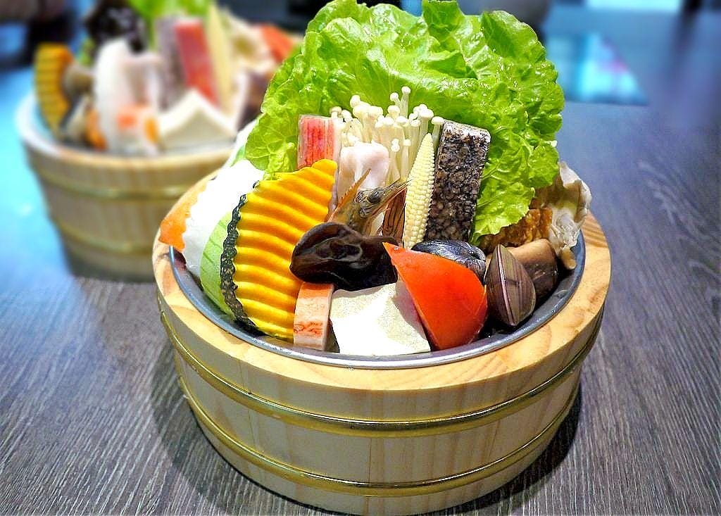 ‖新店火鍋推薦‖ 米塔石頭火鍋 小無敵海陸鍋 經濟又實惠 / 令人好滿足 - 第21張圖 ‖新店火鍋推薦‖ 米塔石頭火鍋 小無敵海陸鍋 經濟又實惠 / 令人好滿足