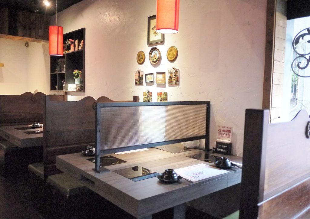 ‖新店火鍋推薦‖ 米塔石頭火鍋 小無敵海陸鍋 經濟又實惠 / 令人好滿足 - 第19張圖 ‖新店火鍋推薦‖ 米塔石頭火鍋 小無敵海陸鍋 經濟又實惠 / 令人好滿足