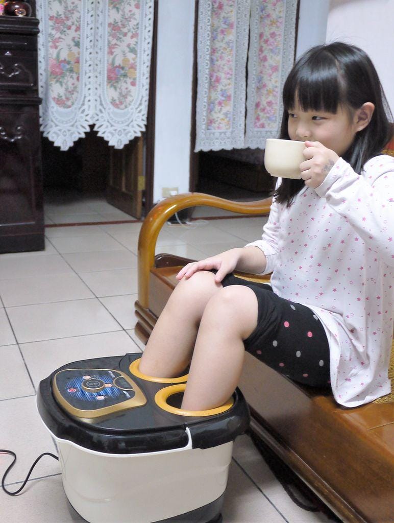 ‖電動按摩泡腳機‖ 健身大師 雙龍搶珠電動蒸熏三效合一SPA泡腳機 冬天泡腳超享受.我的居家好夥伴 - 第28張圖 ‖電動按摩泡腳機‖ 健身大師 雙龍搶珠電動蒸熏三效合一SPA泡腳機 冬天泡腳超享受.我的居家好夥伴