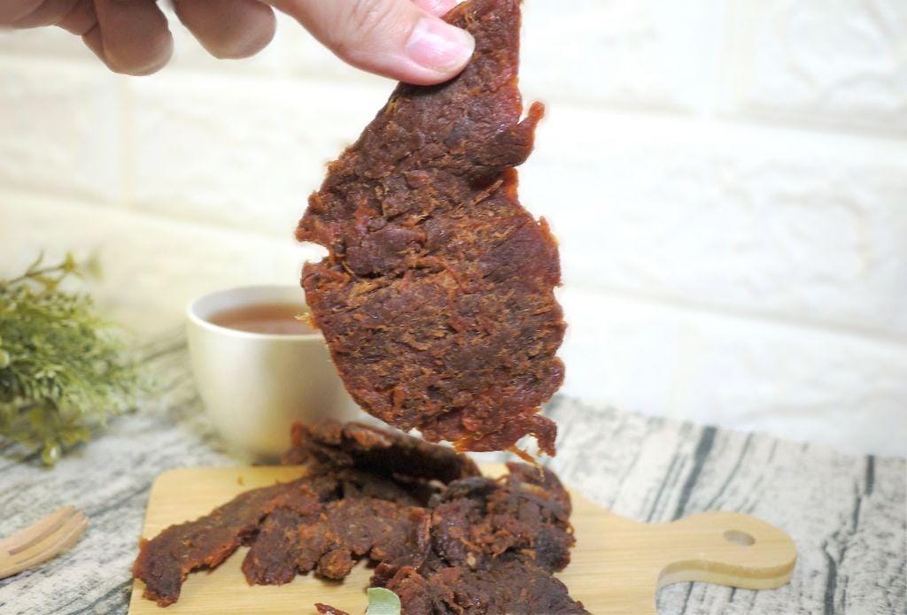 |全家零食.聚會零嘴| 良金牧場 金門高粱牛肉乾,精選牛肉 / 金門特產伴手禮推薦,牛肉老饕的最愛! - 第21張圖 |全家零食.聚會零嘴| 良金牧場 金門高粱牛肉乾,精選牛肉 / 金門特產伴手禮推薦,牛肉老饕的最愛!