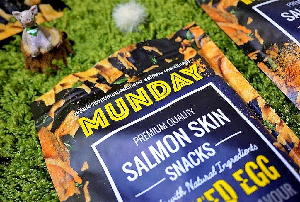 | 健康零食餅乾|MUNDAY 壽司職人 鹹蛋魚皮餅乾,泰國熱銷伴手禮.台灣也買的到.喀滋又香脆 / 超涮嘴,好吃到一口接一口停不下來! - 第7張圖 | 健康零食餅乾|MUNDAY 壽司職人 鹹蛋魚皮餅乾,泰國熱銷伴手禮.台灣也買的到.喀滋又香脆 / 超涮嘴,好吃到一口接一口停不下來!