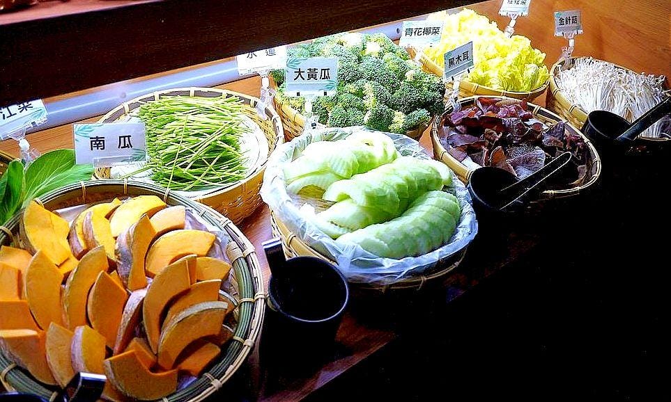 |大直火鍋吃到飽推薦| 金極鮮火鍋 日本A5和牛吃到飽 / 四種價位任你選 - 第8張圖 |大直火鍋吃到飽推薦| 金極鮮火鍋 日本A5和牛吃到飽 / 四種價位任你選