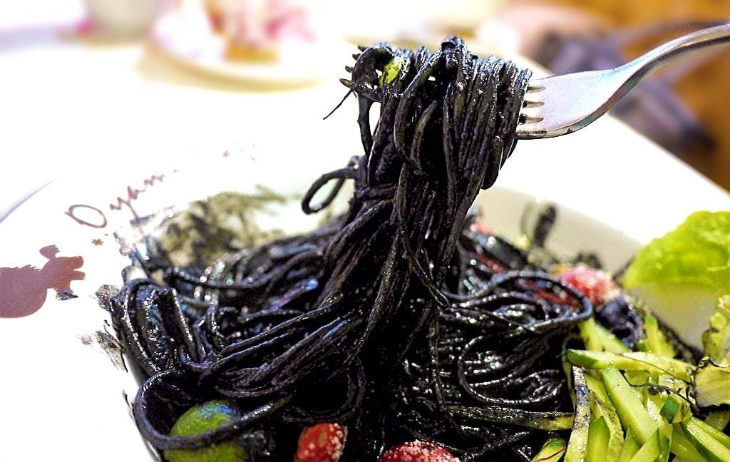 |台北西門町美食|Oyami cafe ★ 龍蝦義大利麵 / 排餐 / 甜蜜下午茶!浪漫童話風格餐廳 - 第39張圖 |台北西門町美食|Oyami cafe ★ 龍蝦義大利麵 / 排餐 / 甜蜜下午茶!浪漫童話風格餐廳