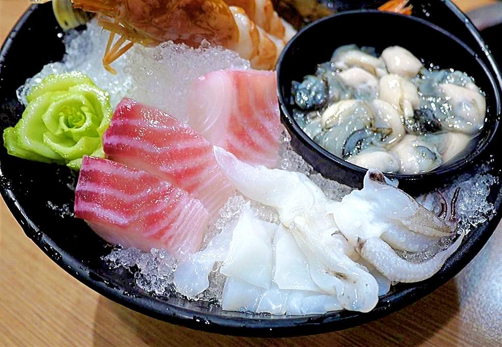 | 永和火鍋 ︳村上村屋-永和 多達14種湯頭可選擇 . 新鮮肉品與海鮮 . CP值高日式鍋物.近樂華夜市 - 第45張圖 | 永和火鍋 ︳村上村屋-永和 多達14種湯頭可選擇 . 新鮮肉品與海鮮 . CP值高日式鍋物.近樂華夜市