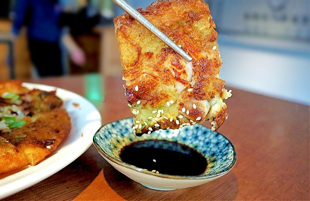 |中山韓式料理|四米大石鍋拌飯專賣.韓式拌飯.海鮮煎餅.起司雞石鍋拌飯大推.捷運中山站美食 - 第38張圖 |中山韓式料理|四米大石鍋拌飯專賣.韓式拌飯.海鮮煎餅.起司雞石鍋拌飯大推.捷運中山站美食