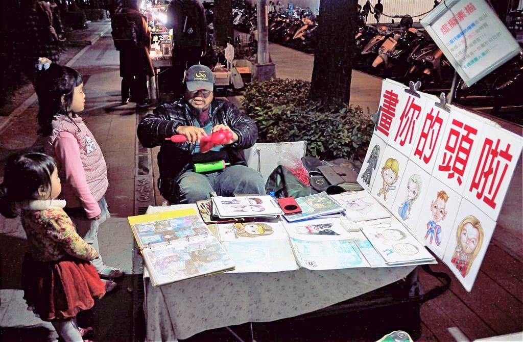 | 台中住宿 | 綠宿行旅 整棟建築採天井自然採光.結合環保與文藝氣息的創意旅館,草悟道微旅行 - 第54張圖 | 台中住宿 | 綠宿行旅 整棟建築採天井自然採光.結合環保與文藝氣息的創意旅館,草悟道微旅行