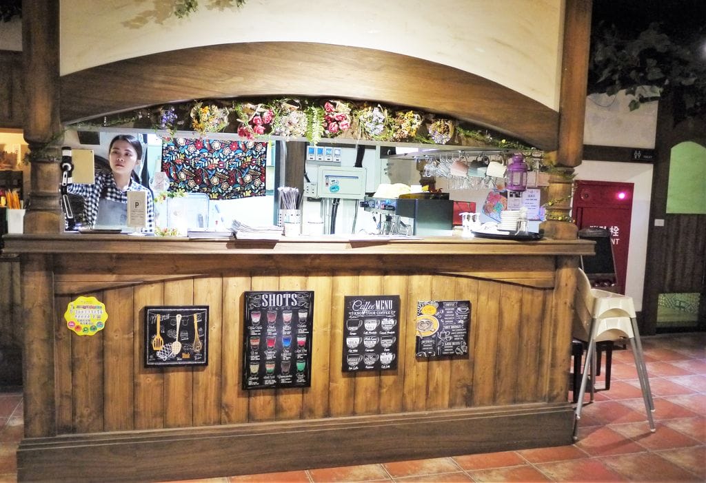 | 台中住宿 | 綠宿行旅 整棟建築採天井自然採光.結合環保與文藝氣息的創意旅館,草悟道微旅行 - 第57張圖 | 台中住宿 | 綠宿行旅 整棟建築採天井自然採光.結合環保與文藝氣息的創意旅館,草悟道微旅行