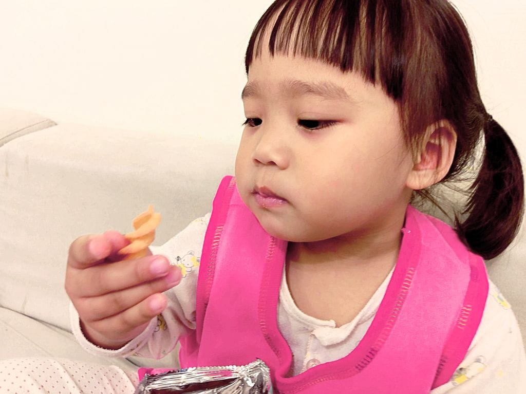 ‖ 零食 ‖ 女生專屬的girl’s可樂果 初戀莓果口味,有著酸甜般戀愛好滋味! - 第12張圖 ‖ 零食 ‖ 女生專屬的girl’s可樂果 初戀莓果口味,有著酸甜般戀愛好滋味!
