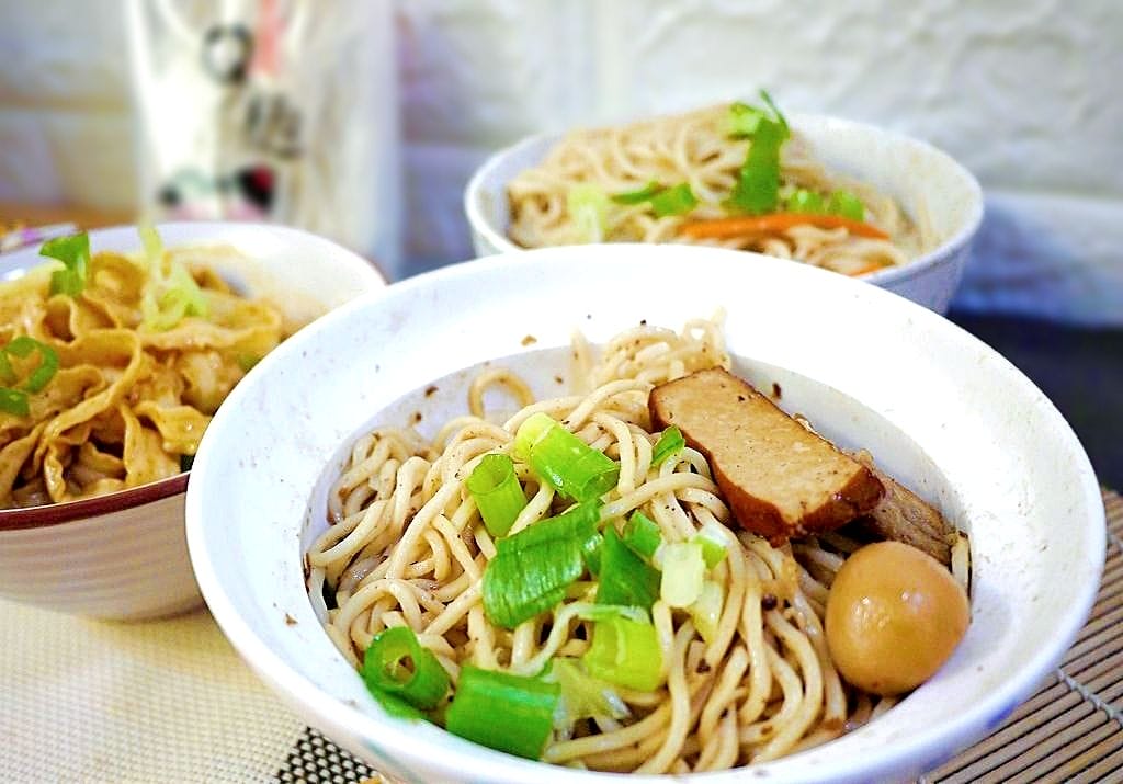 | 團購美食推薦|小夫妻拌麵 Q彈帶勁.醬香入味~在家方便煮.健康美味新選擇 - 第3張圖 | 團購美食推薦|小夫妻拌麵 Q彈帶勁.醬香入味~在家方便煮.健康美味新選擇