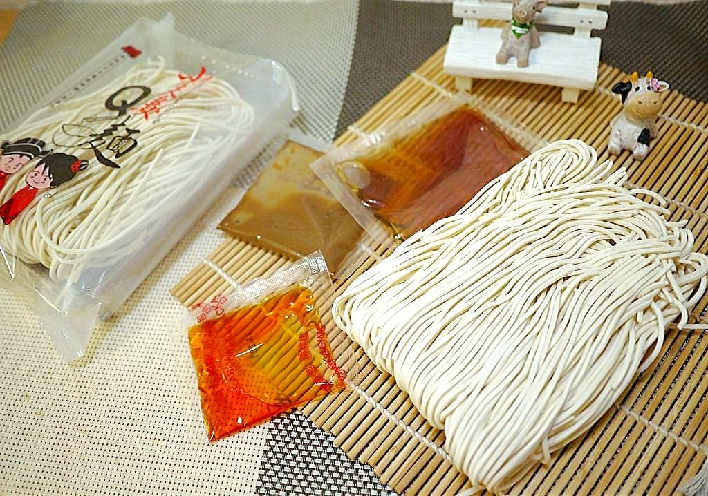 | 團購美食推薦|小夫妻拌麵 Q彈帶勁.醬香入味~在家方便煮.健康美味新選擇 - 第11張圖 | 團購美食推薦|小夫妻拌麵 Q彈帶勁.醬香入味~在家方便煮.健康美味新選擇