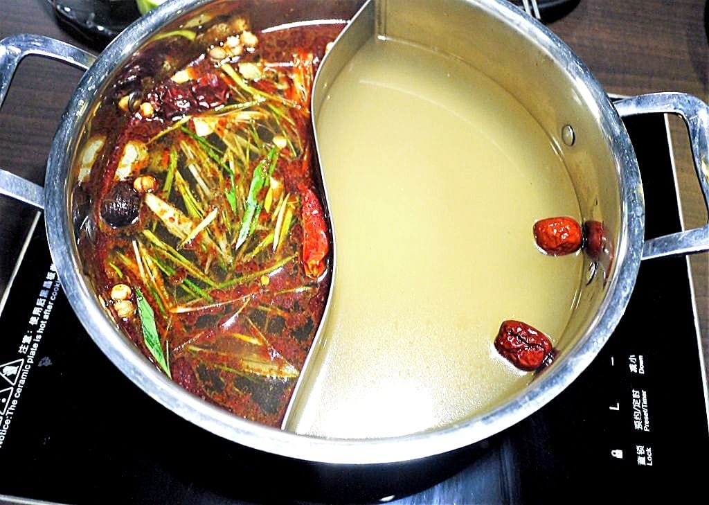 |公館火鍋吃到飽推薦| 鼎豐麻辣鴛鴦火鍋 湯頭數小時熬煮.肉品海鮮經過嚴選~麻辣火鍋吃到飽 - 第21張圖 |公館火鍋吃到飽推薦| 鼎豐麻辣鴛鴦火鍋 湯頭數小時熬煮.肉品海鮮經過嚴選~麻辣火鍋吃到飽