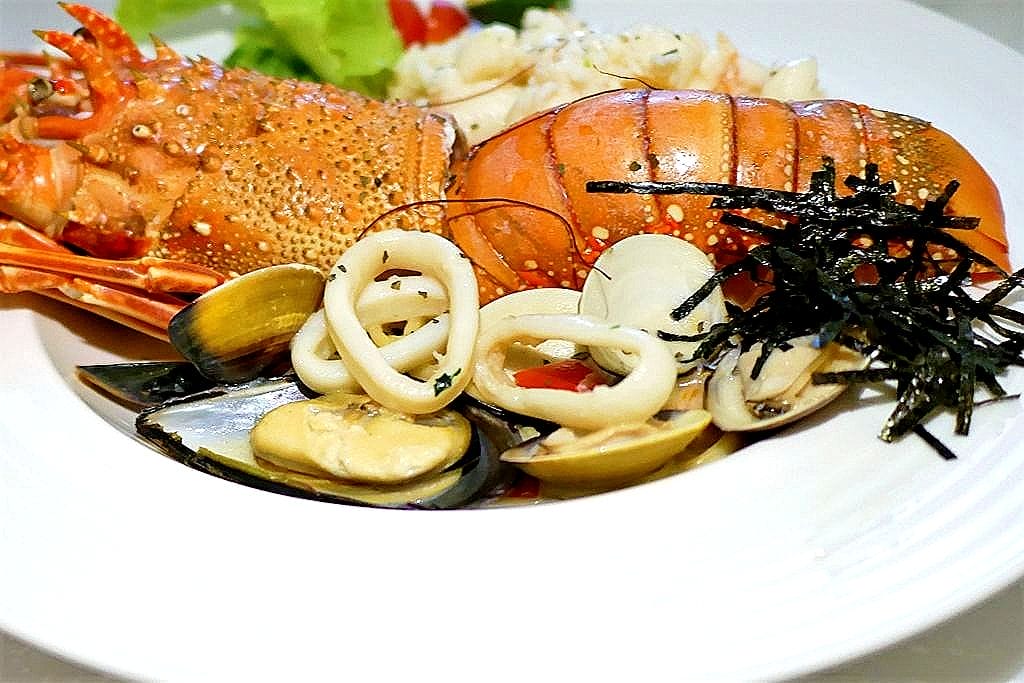 |板橋下午茶|Oyami cafe 義式餐廳 、龍蝦義大利麵、咖啡鬆餅 、網美餐廳、捷運新埔站3號出口步行1分 - 第32張圖 |板橋下午茶|Oyami cafe 義式餐廳 、龍蝦義大利麵、咖啡鬆餅 、網美餐廳、捷運新埔站3號出口步行1分