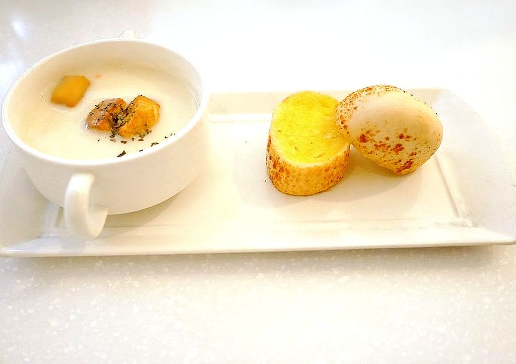 |板橋下午茶|Oyami cafe 義式餐廳 、龍蝦義大利麵、咖啡鬆餅 、網美餐廳、捷運新埔站3號出口步行1分 - 第12張圖 |板橋下午茶|Oyami cafe 義式餐廳 、龍蝦義大利麵、咖啡鬆餅 、網美餐廳、捷運新埔站3號出口步行1分