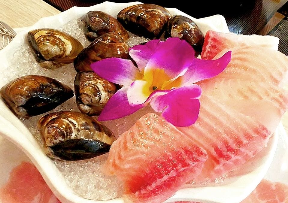 | 三重蘆洲火鍋推薦 | 鮮開鍋職人鍋物 新鮮食材.豪華海鮮拼盤.起司牛奶鍋 - 第23張圖 | 三重蘆洲火鍋推薦 | 鮮開鍋職人鍋物 新鮮食材.豪華海鮮拼盤.起司牛奶鍋